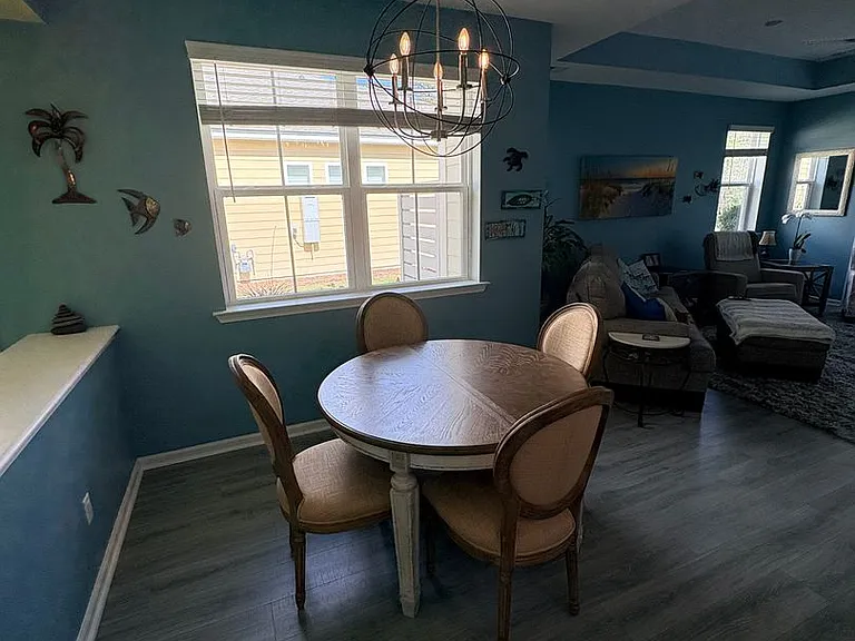 1481 Beachcomber Blvd — Photo 8