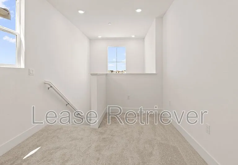 4748 Concordia Ave — Photo 34
