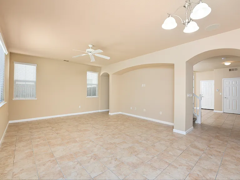 241 Picasso Cir — Photo 14