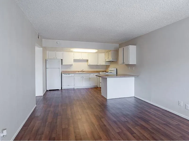 Reno Villas — Photo 3