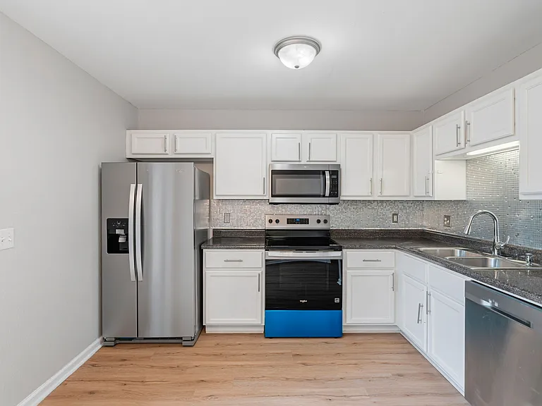 10605 Missoula Way — Photo 7