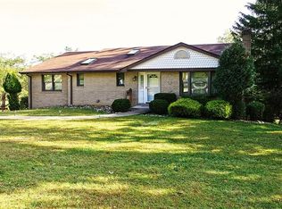 8960 Elm St, Allison Park, PA 15101