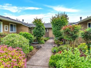 102 SE 73rd Ave, Portland, OR 97215
