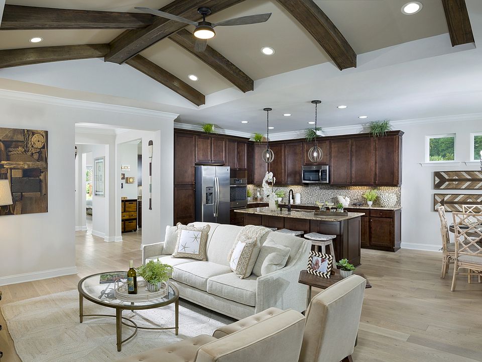 Coconut Plan, Latitude Margaritaville Hilton Head, South Carolina