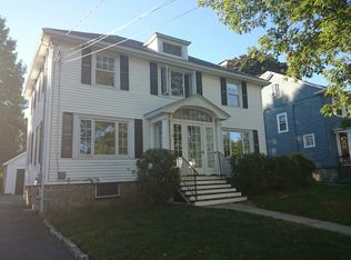 15 Parklawn Rd, West Roxbury, MA 02132