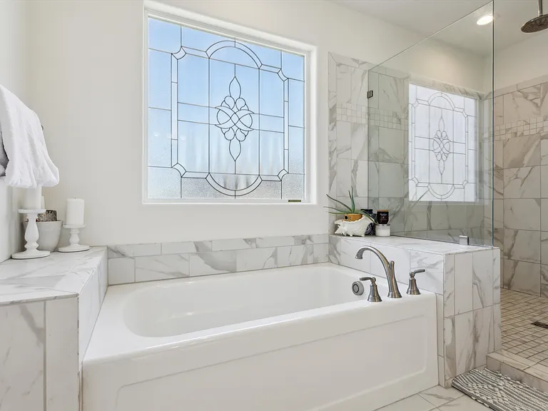129 Corcoran Ln — Photo 30