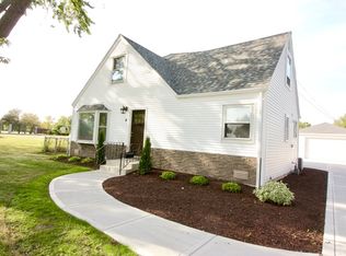 4 Hayes Dr, Northlake, IL 60164