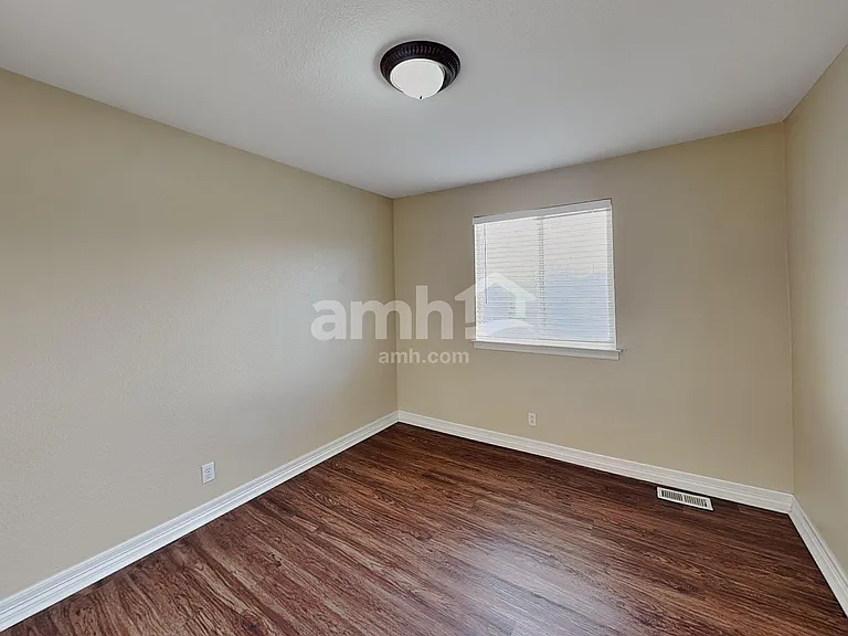 13945 Jasmine St — Photo 19