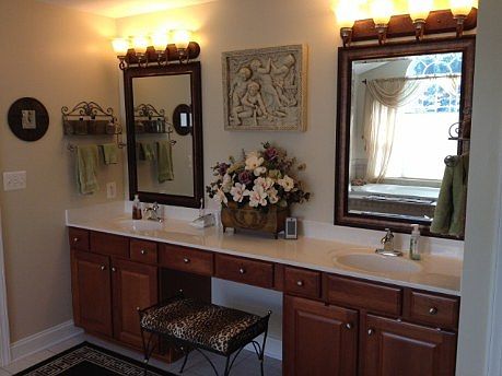 9ft Double Master Vanity