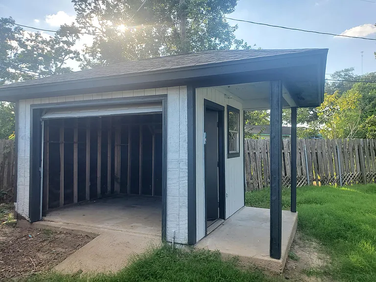 101 Lindsey Ave — Photo 23