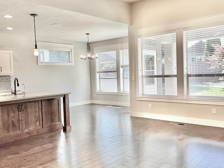 4217 W Bolton Dr — Photo 9
