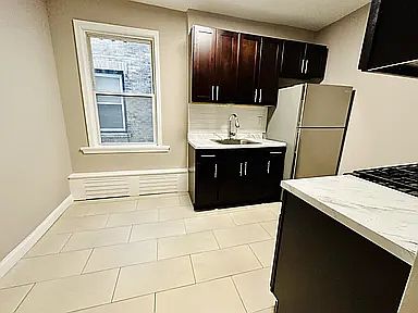 2nd image of 490 Rahway Ave #C3b
