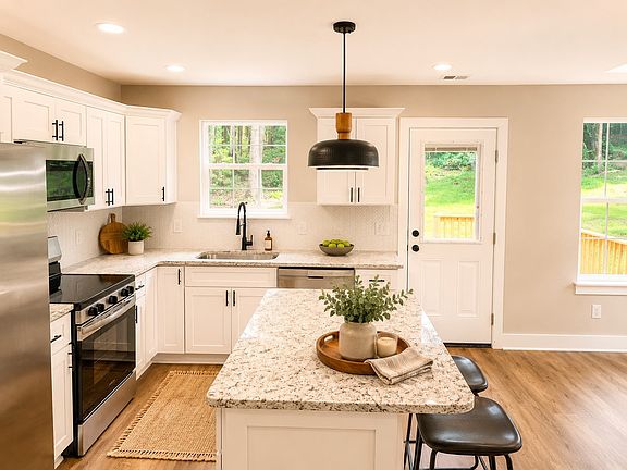 5th image of 4619 Chapel Hill Rd Lot 5