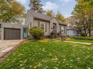2506 Morton Ave, Saint Joseph, MI 49085