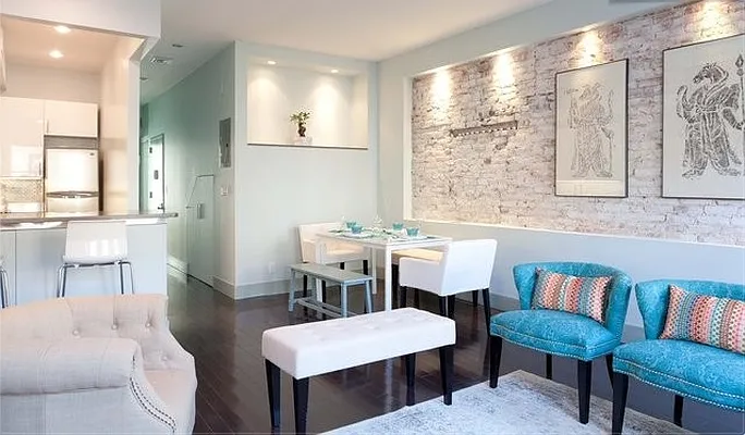 Rented by RE MAX Central Properties | media 24