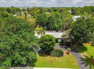 1952 Crayton Rd, Naples, FL 34102