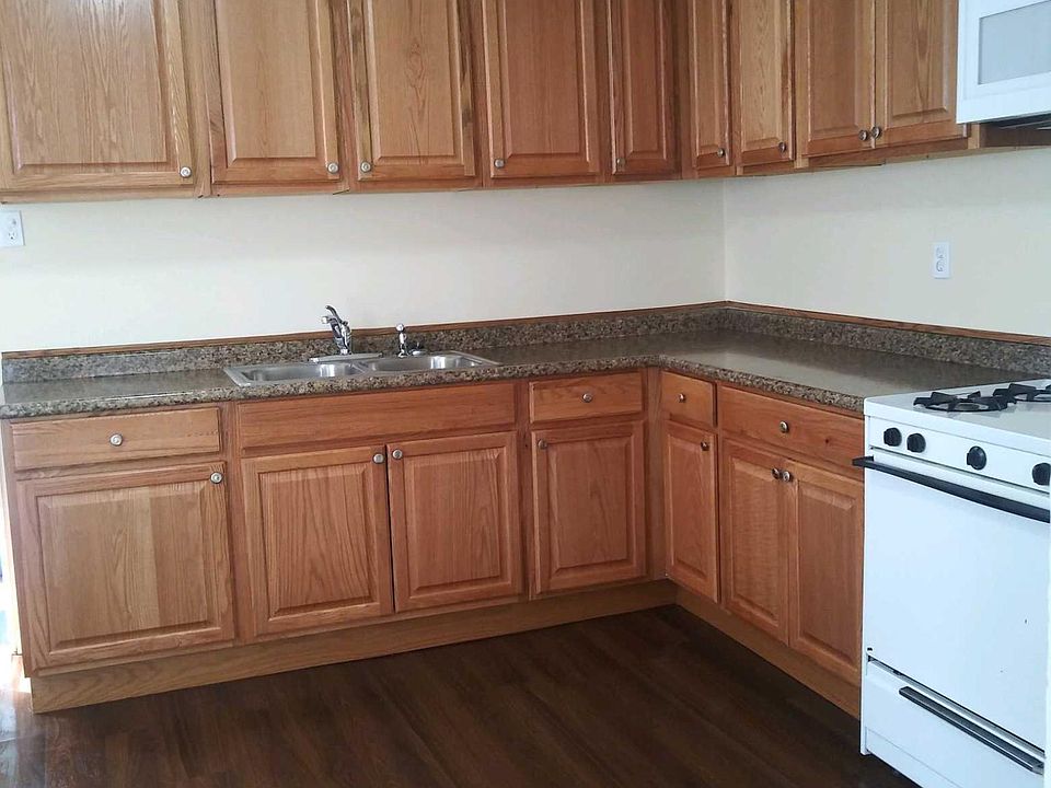 1st image of 3420 Sunnyside Ave