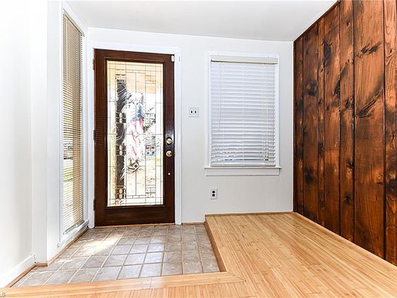 4th image of 2528 Fernwood Dr