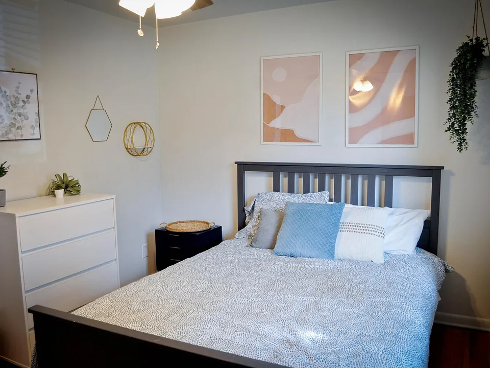 Main Floor - Bedroom #2
