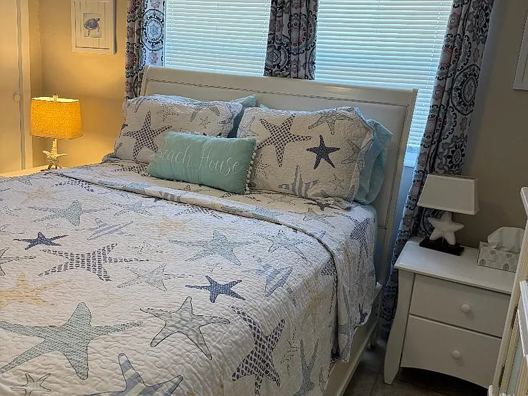 7515 Ridgewood Ave #18 — Photo 6