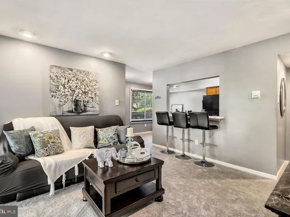 413 Gregorys Way, Voorhees, NJ 08043