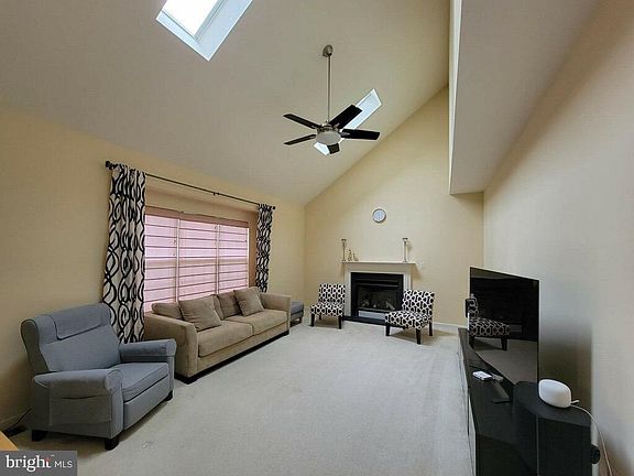 3rd image of 23 Donald Preston Dr