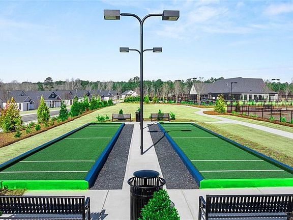 3rd image of 204 Parnassus Rd