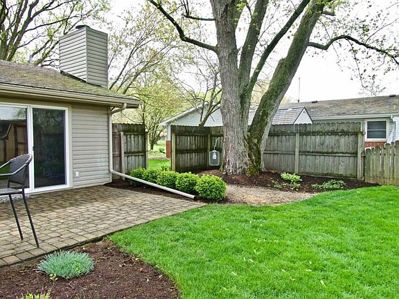 4th image of 8104 W Greenview Dr