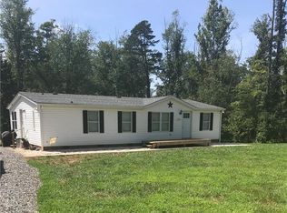 2530 Pell Rd, Westfield, NC 27053
