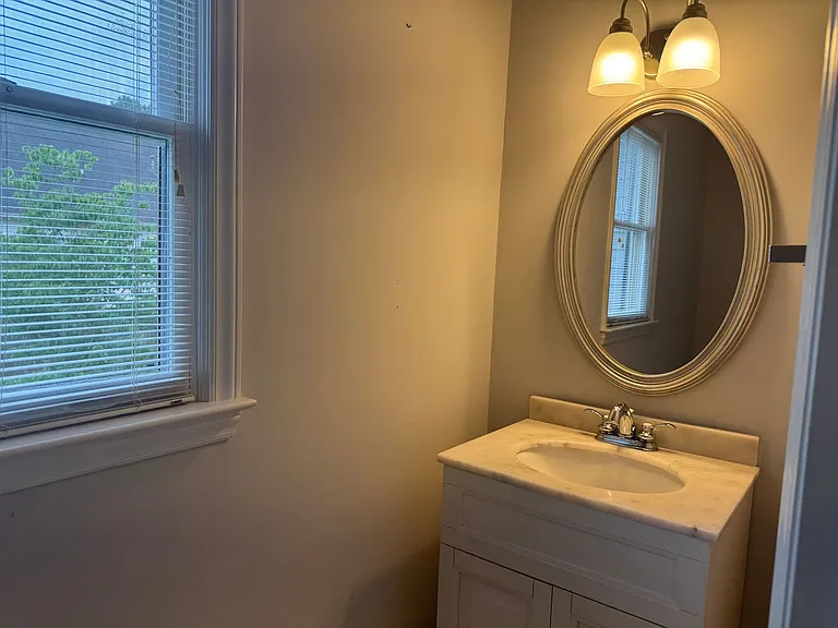 2105 Rail Ct — Photo 9