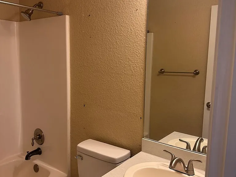 3834 Purdue Ln — Photo 13