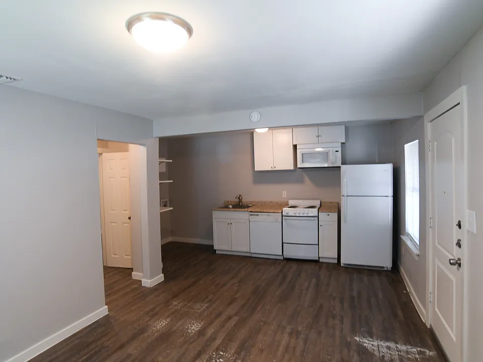 514 Bexar Dr