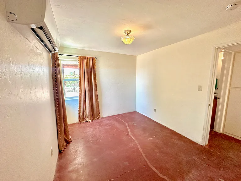 1231 N Belvedere Ave — Photo 14