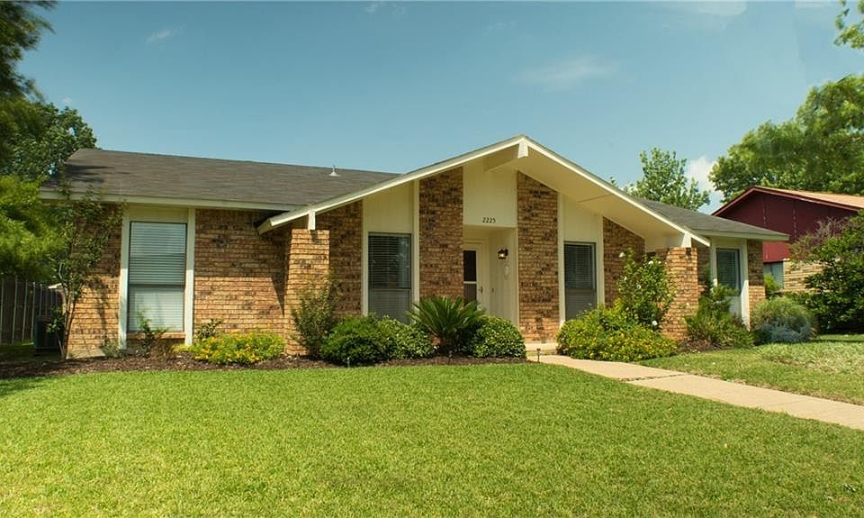 1st image of 2225 Marble Falls Dr