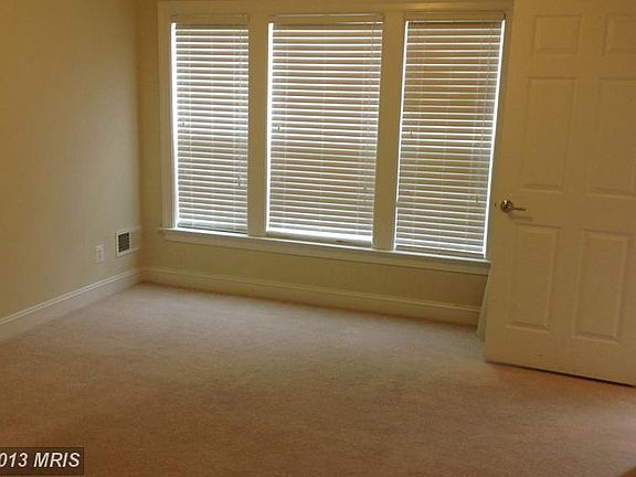 3rd image of 14650 Crossfield Way #198A