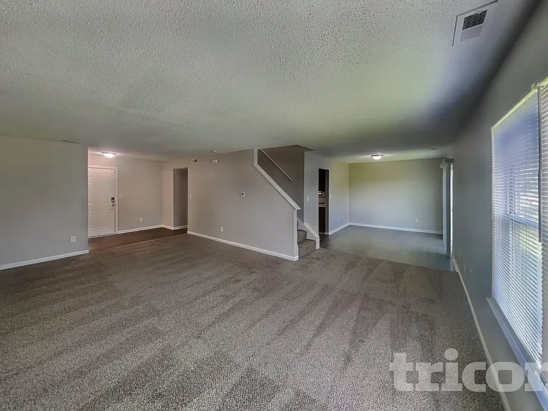 7645 Stockard St — Photo 3