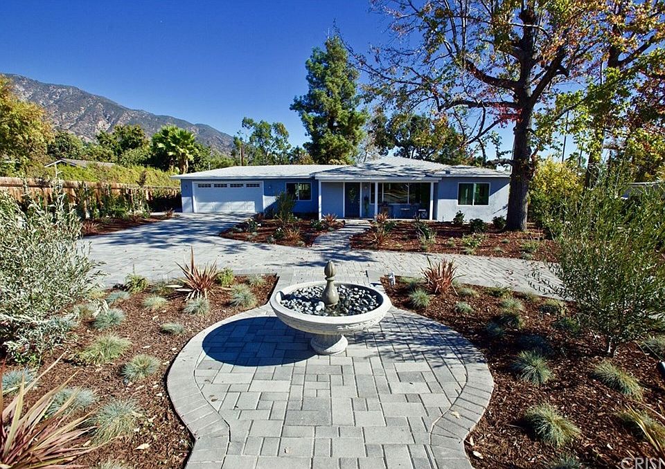 1st image of 1572 N Altadena Dr