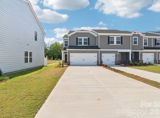 9029 Foggy Brook Loop, Charlotte, NC 28216