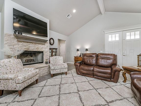 4th image of 10075 Red Deer Dr