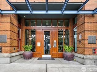 2414 1st Ave APT 506, Seattle, WA 98121