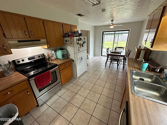 4th image of 5109 Rachelle Cir