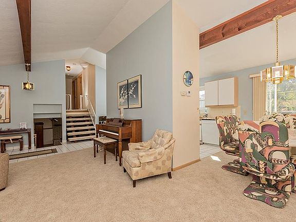 5th image of 2002 Aldersgate Dr