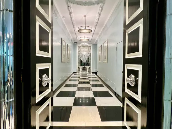 150 Central Park South 411 image 3 of 10