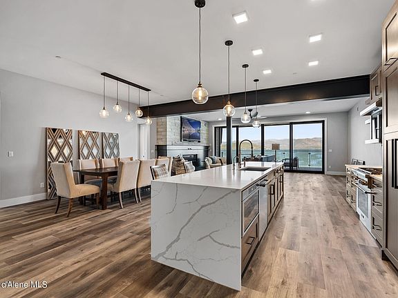 4th image of 802 Sandpoint Ave #8202 & 8201