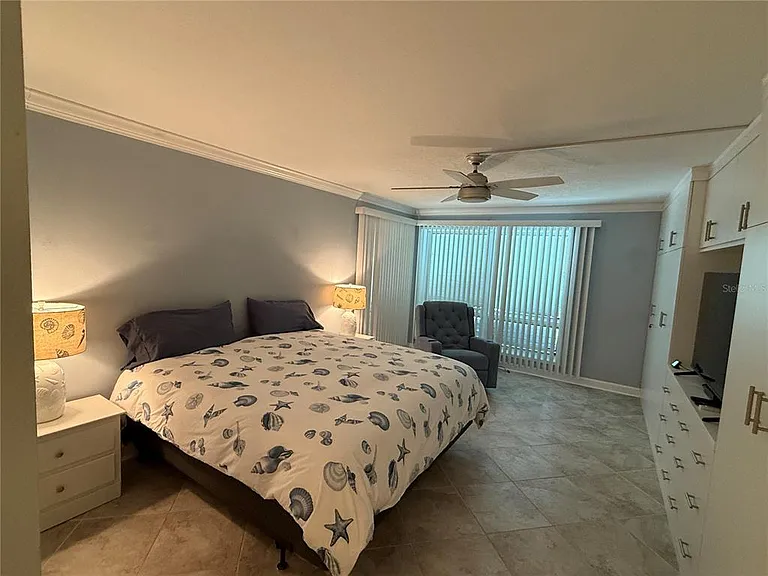 910 Pinellas Bayway S #103 — Photo 19