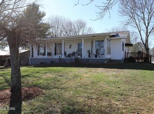 219 Sequoyah Dr, Madisonville, TN 37354