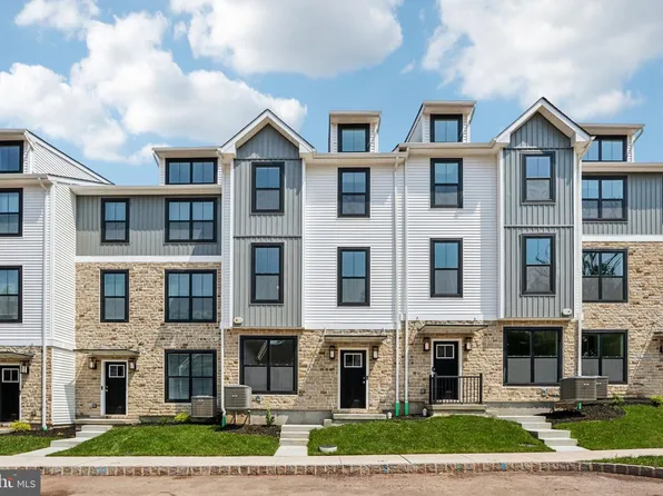 129 Cobblestone Dr #4-25, Harleysville, PA 19438