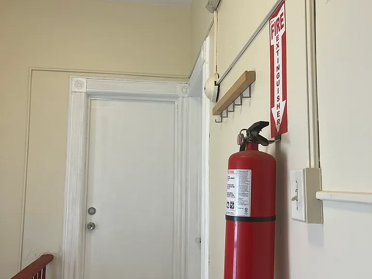 15 Irving St #2 — Photo 6