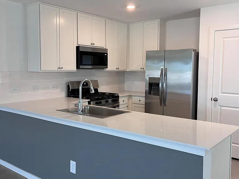 3606 Atlas Point Ln — Photo 7