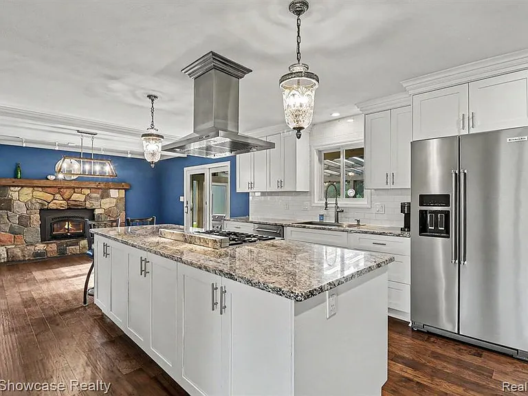 2572 Ridge Rd — Photo 15